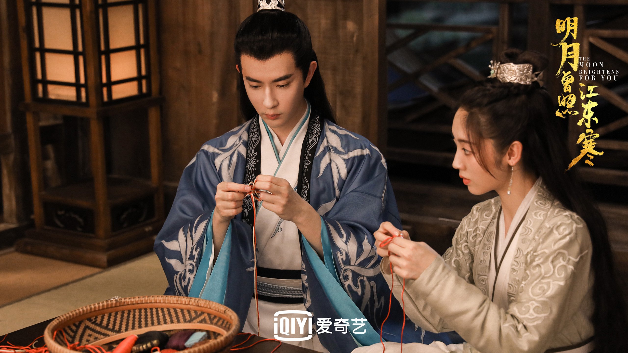 “高新体育中心：网球赛事上演世界级对决，精彩不断”