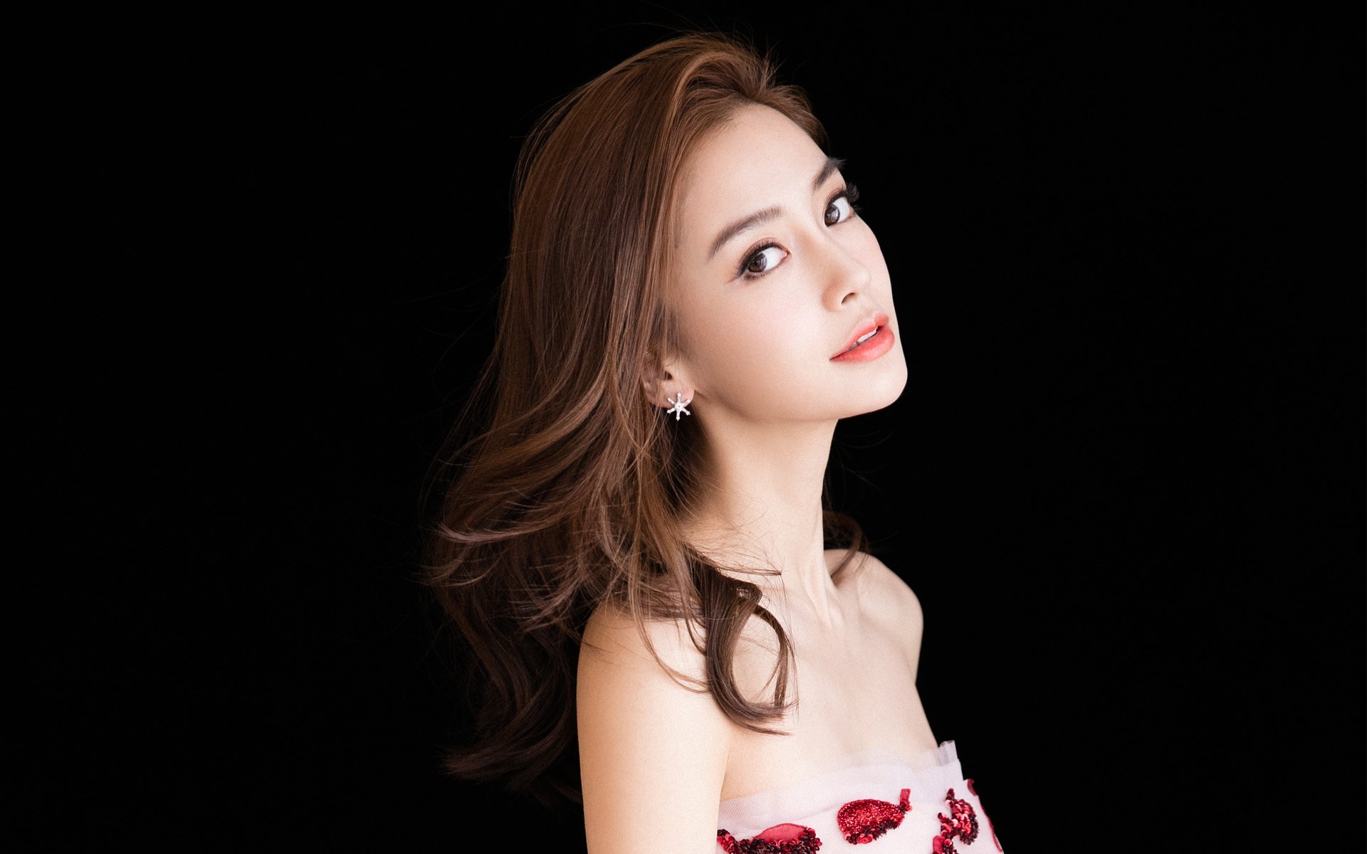 乌干达女篮在非洲锦标赛中持续进步，体育水平在不断提升，带你一起看非洲乌干达