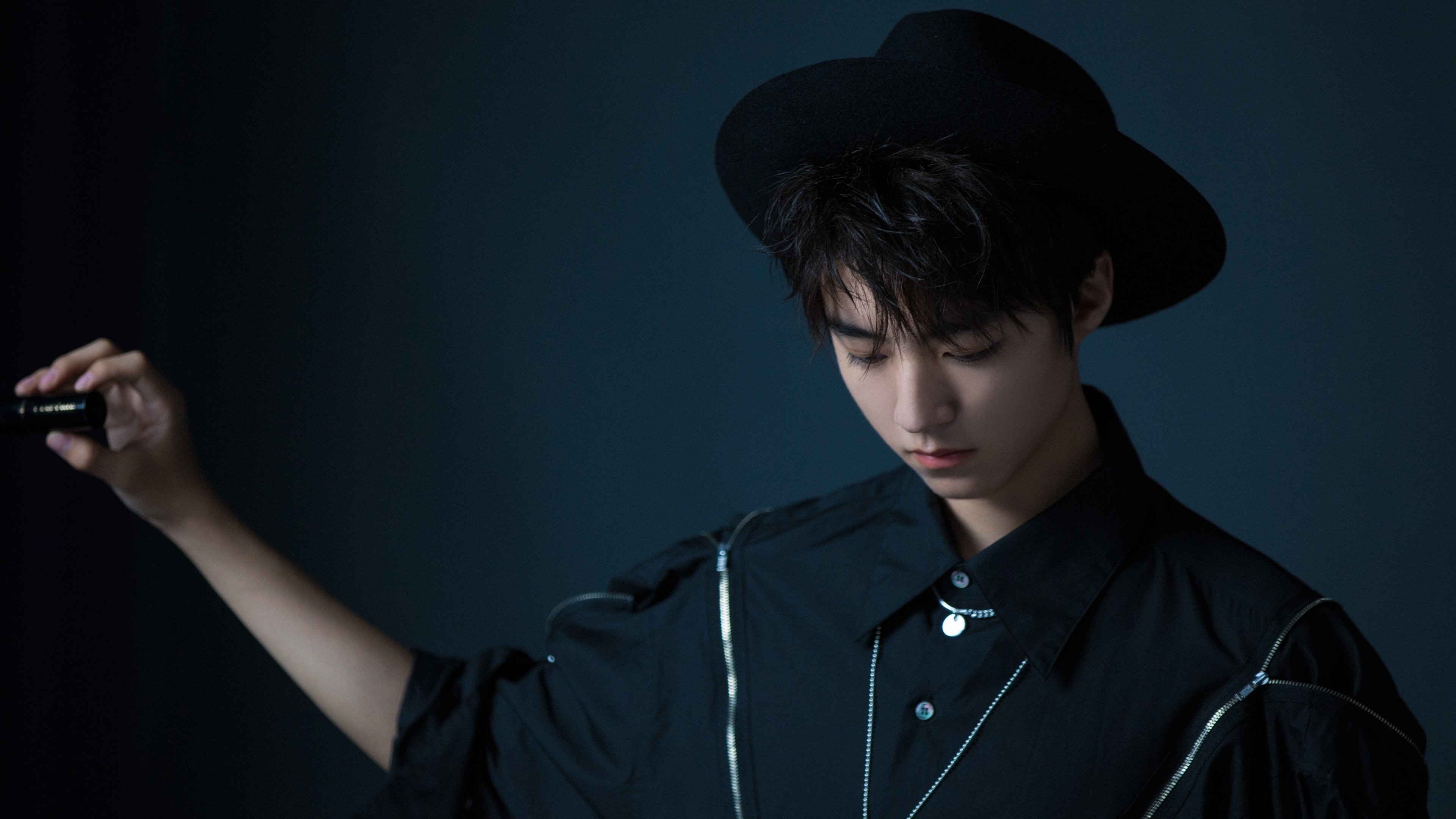 开云体育-国际足球裁判联盟推行裁判培训新标准，提升执法水平，国际级足球裁判员