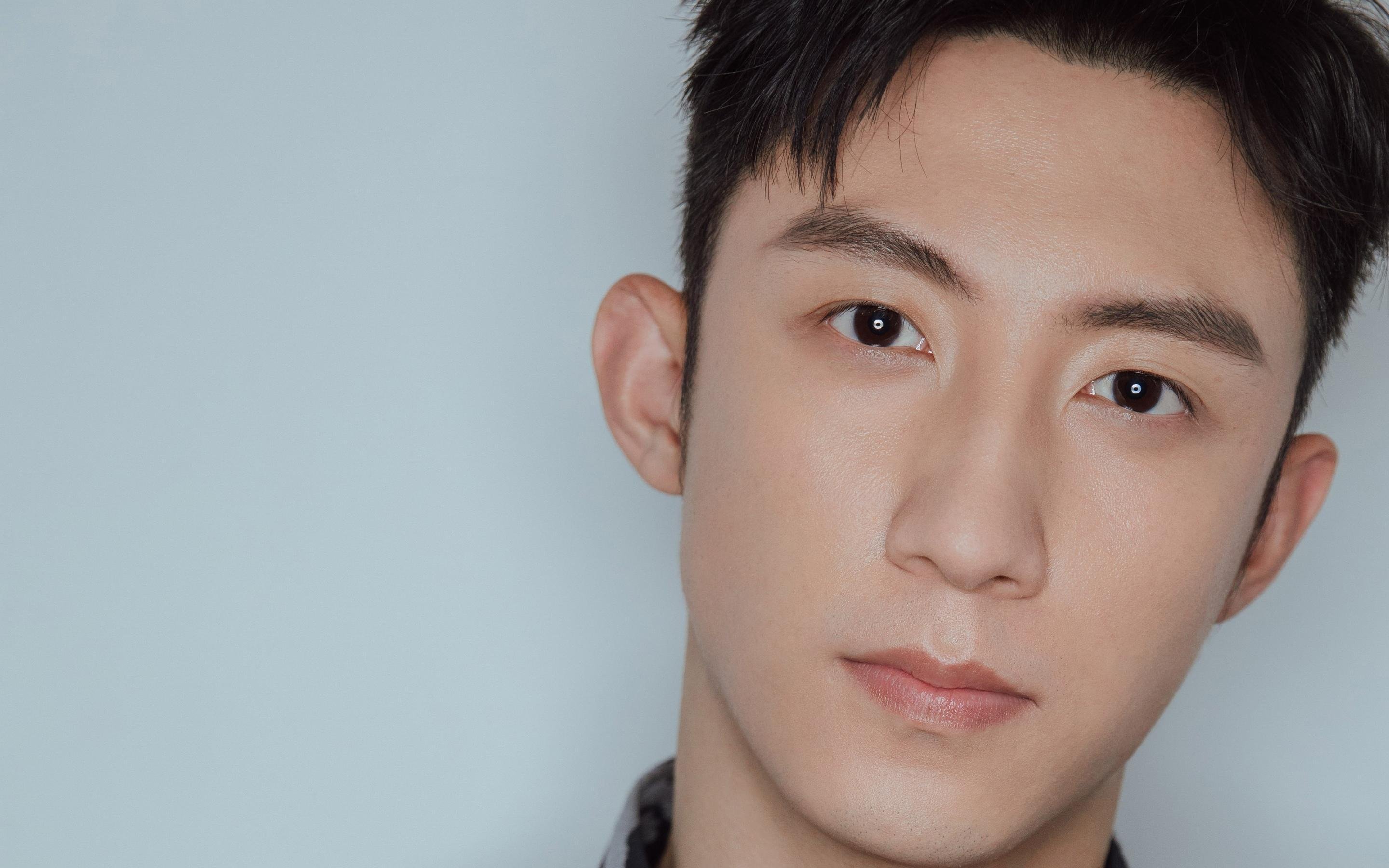 特色足球文化在国际科技展览中亮相,展示体育科技创新实力,足球技术展示